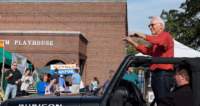 parade140924238_small.jpg