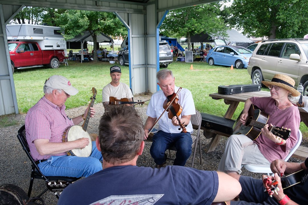 fiddlersconvention220668.jpg